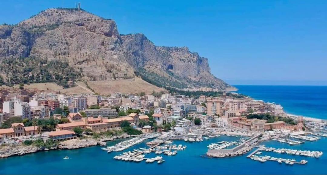 La Trinacria Mare Apartment Palermo Ngoại thất bức ảnh