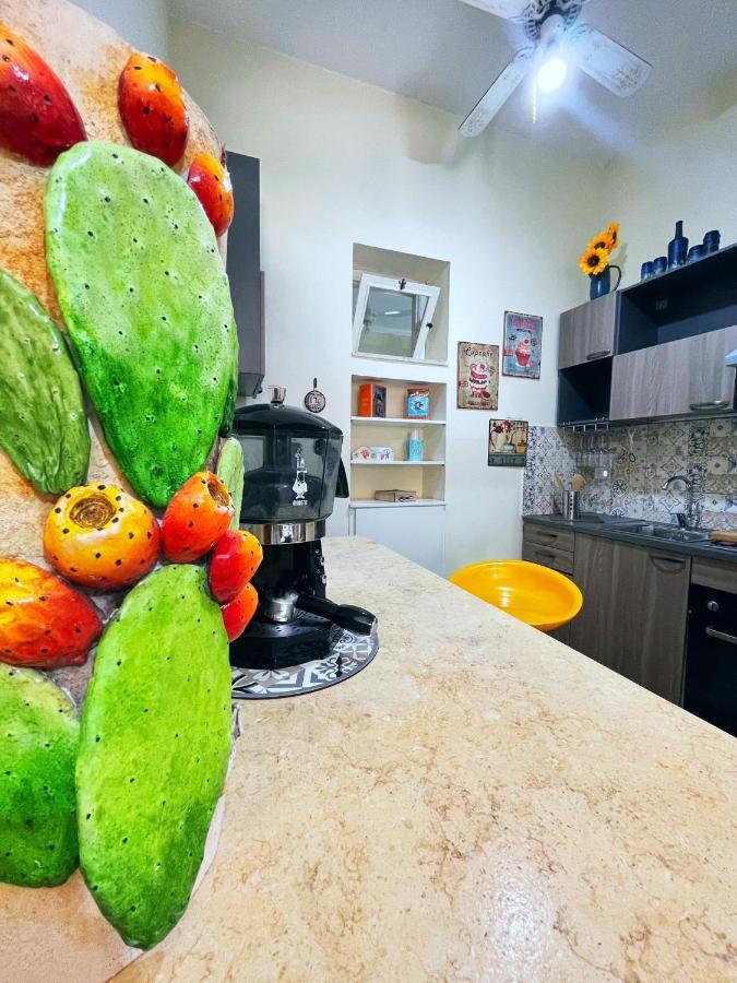 La Trinacria Mare Apartment Palermo Ngoại thất bức ảnh
