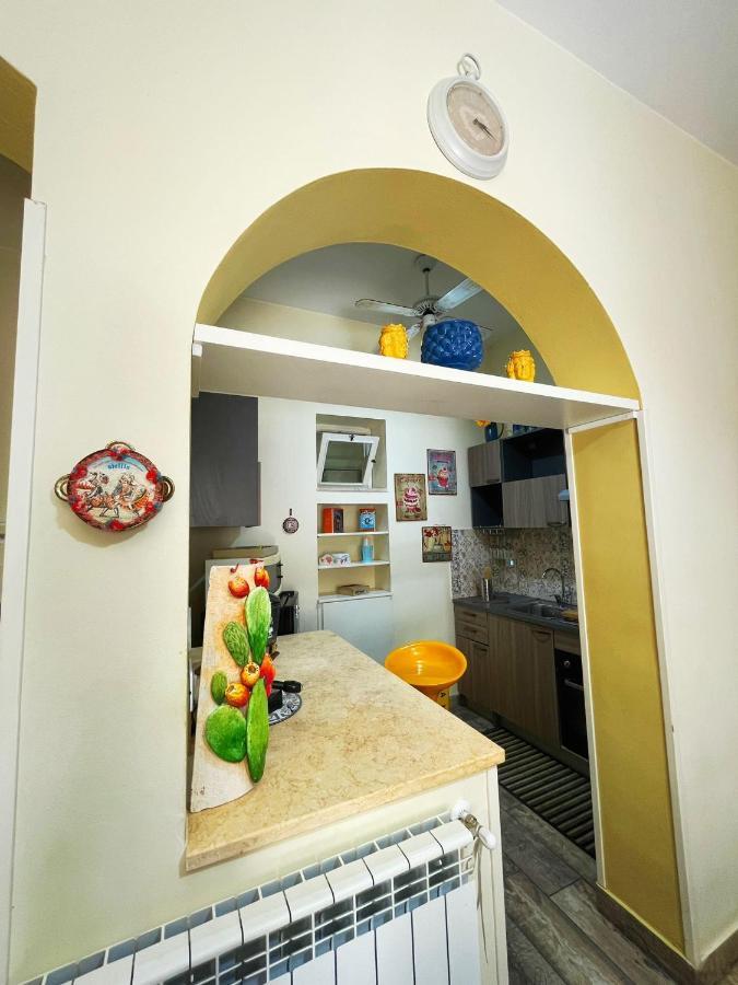 La Trinacria Mare Apartment Palermo Ngoại thất bức ảnh